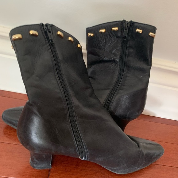 Italian Leather Ladies Boots - Picture 1 of 3